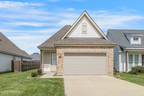 315 Adry Ln, Youngsville, LA, 70592-6781 | Card Image