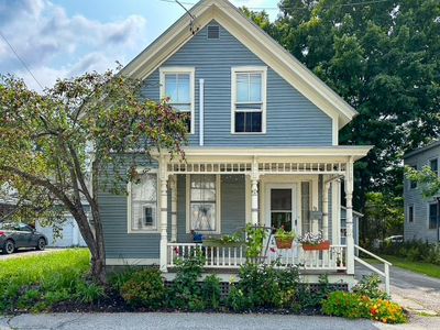 25 Saint Paul Street, House other with 3 bedrooms, 1 bathrooms and null parking in Montpelier VT | Image 1