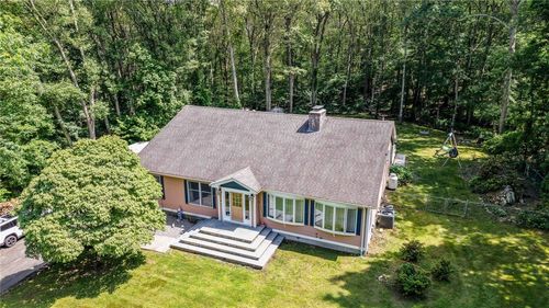 702 Major Potter Rd, East Greenwich, RI, 02818-1699 | Card Image