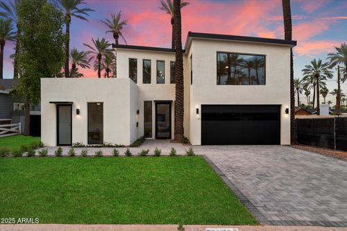 4311 E Sells Dr, Phoenix, AZ, 85018-4264 | Card Image
