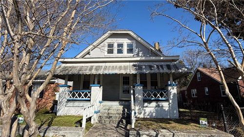 822 Berkley Avenue Ext, Norfolk, VA, 23523-1631 | Card Image