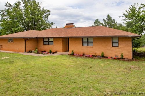 823 Ranch Ave, Stillwater, OK, 74075-1436 | Card Image
