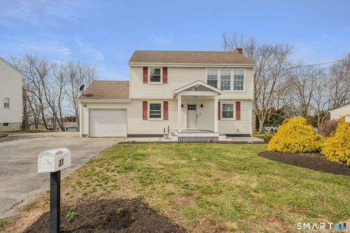 31 Pegasus Dr, Groton, CT, 06340-2409 | Card Image