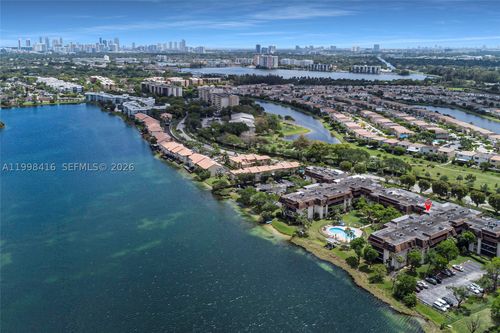 114e-671 Ne 195th St, Miami, FL, 33179-3389 | Card Image