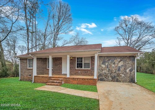 673 Maloy Rd, Griffin, GA, 30224-8334 | Card Image