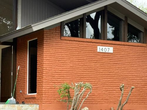 1407 Broadmoor Ln, Irving, TX, 75061-4502 | Card Image