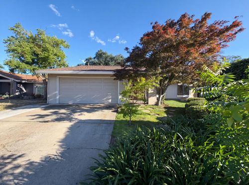 9648 Elmira Circle, Sacramento, CA, 95827 | Card Image