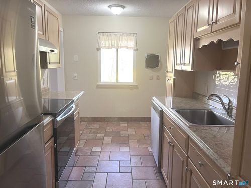 a-725 Heritage Vlg, Southbury, CT, 06488-1308 | Card Image