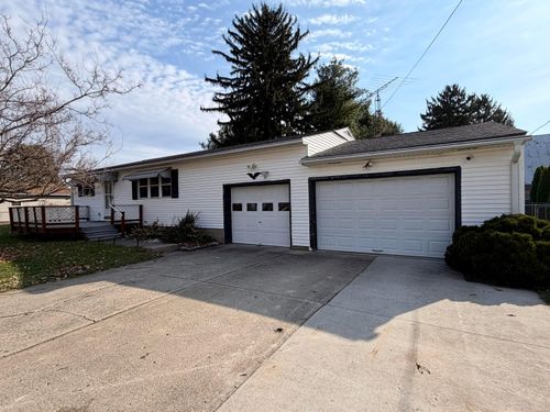 1094 Aldine Dr, Heath, OH, 43056-1101 | Card Image
