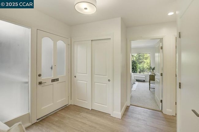 APT-5 - 1217 Running Springs Rd, Condo with 2 bedrooms, 1 bathrooms and 1 parking in Walnut Creek CA | Image 22