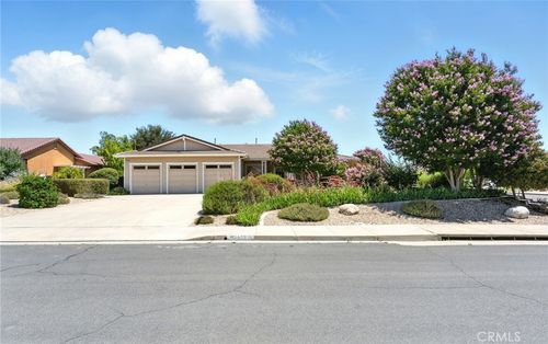 42133 Wagon Wheel Ln, Murrieta, CA, 92562-5207 | Card Image