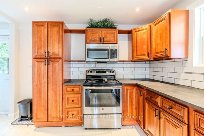 667287 20 Sideroad, House other with 2 bedrooms, 1 bathrooms and 6 parking in Mulmur ON | Image 9