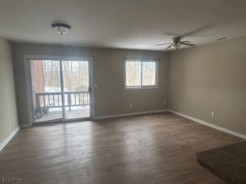 2 Gunstock Dr, Vernon, NJ, 07462-5518 | Card Image