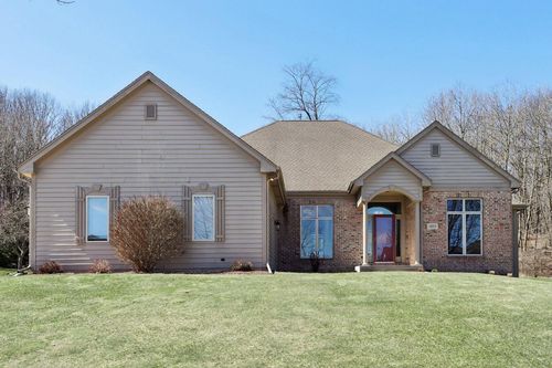 1520 Pamme Court, West Bend, WI, 53090 | Card Image