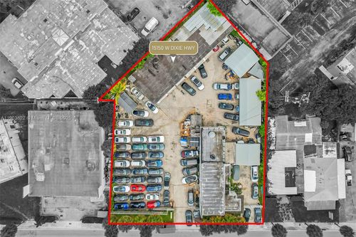 15150-15140 W Dixie Hwy, North Miami Beach, FL, 33162-6026 | Card Image