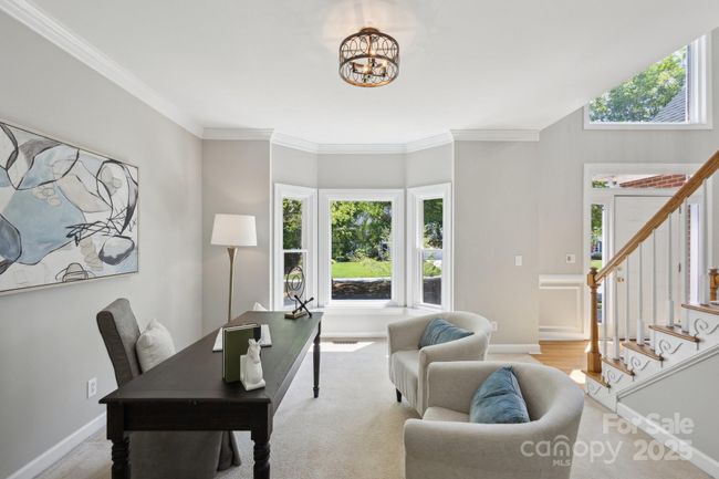 Office/living room to right of entry | Image 5