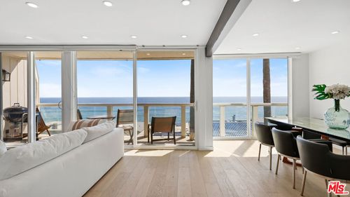 11918 Whitewater Ln, Malibu, CA, 90265-2250 | Card Image