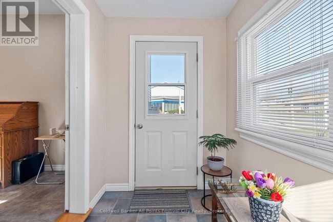 264 Huron Rd, House other with 3 bedrooms, 2 bathrooms and 22 parking in Goderich ON | Image 19