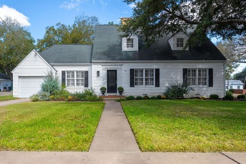 901 Anderson St, Schulenburg, TX, 78956-1301 | Card Image