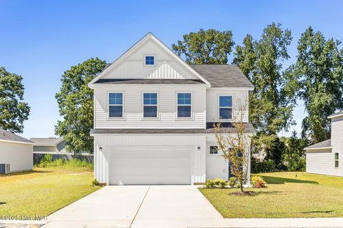 621 S Squires Run Ln, Richlands, NC, 28574-6502 | Card Image