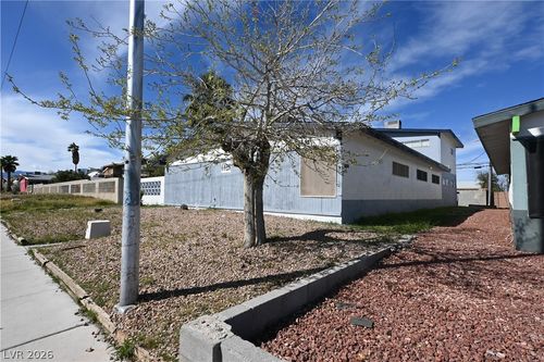 apt-c-6428 Casada Way, Las Vegas, NV, 89107-3539 | Card Image