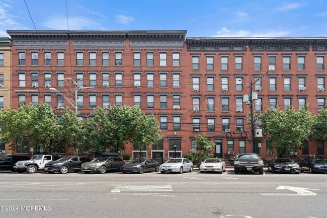 501 - 1115 Willow Ave, Condo with 3 bedrooms, 3 bathrooms and null parking in Hoboken NJ | Image 41