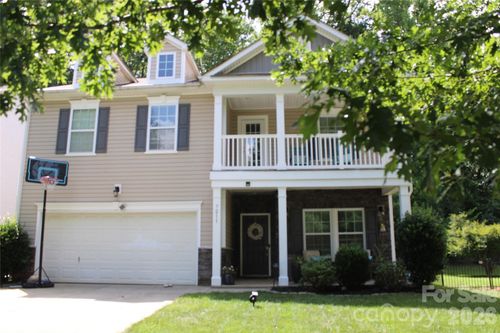 7211 Barefoot Forest Dr, Charlotte, NC, 28269-5054 | Card Image