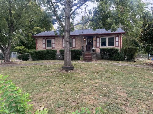 412 Kingview Ct, Nashville, TN, 37218-1931 | Card Image