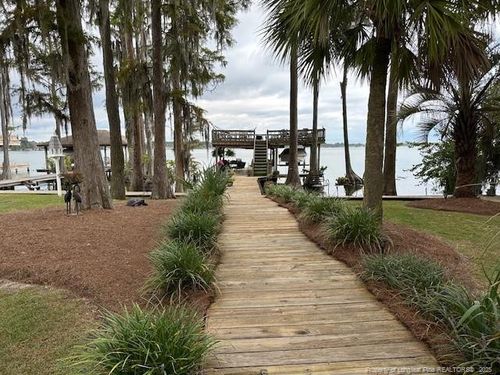 31 Turtle Cove Dr, Elizabethtown, NC, 28337-9768 | Card Image