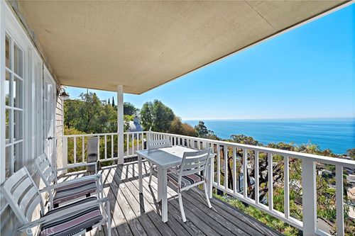 2173 Crestview Dr, Laguna Beach, CA, 92651-3401 | Card Image