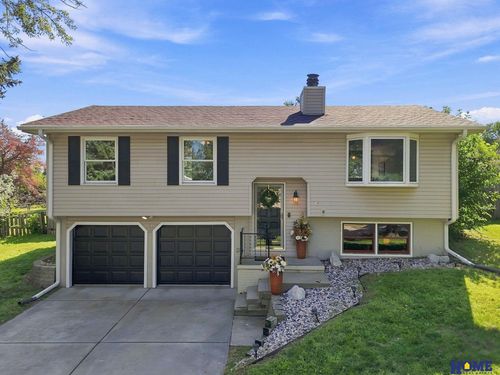 5318 S 39th St, Lincoln, NE, 68516-4520 | Card Image