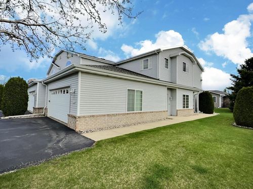 a-3140 White Tail Lane, OSHKOSH, WI, 54904 | Card Image