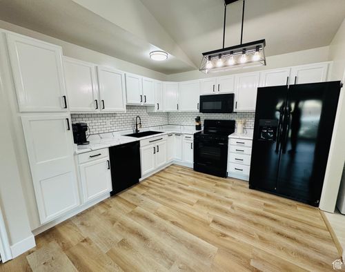 unit-32-8077 Copperfield Pl, Magna, UT, 84044-3936 | Card Image