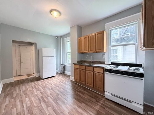 1-55 High St, Monticello, NY, 12701-1390 | Card Image