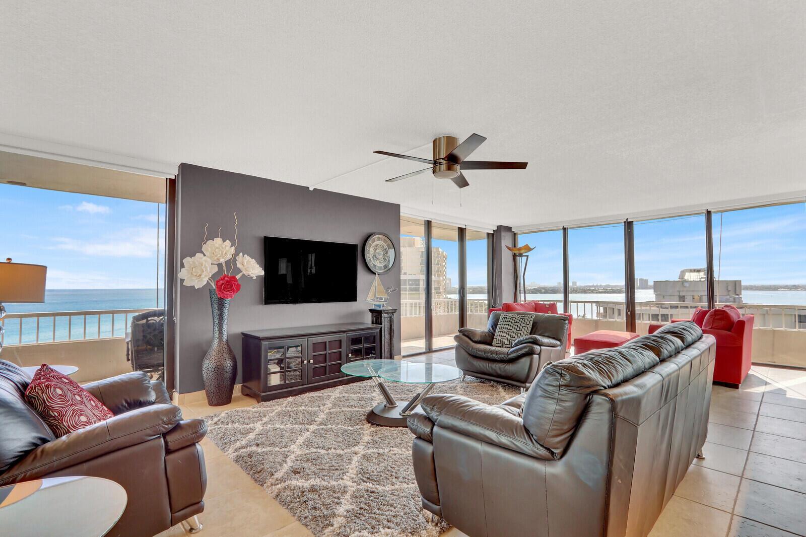 Residential Lease in Singer Island 3