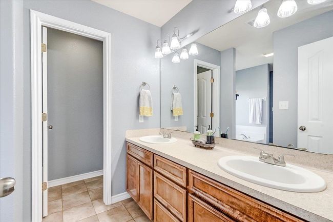13474 Shellhammer Rd, House other with 3 bedrooms, 2 bathrooms and null parking in Winnie TX | Image 13