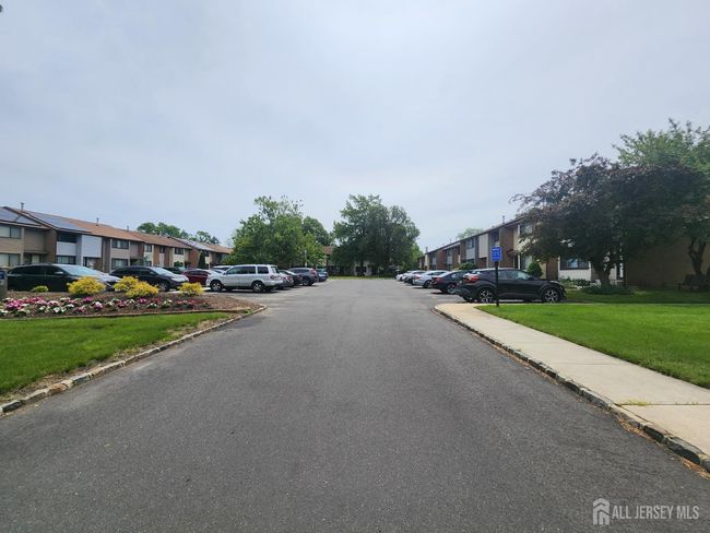 74 Probasco Rd, Townhouse with 3 bedrooms, 2 bathrooms and null parking in East Windsor NJ | Image 33