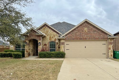 121 Sumac Dr, Waxahachie, TX, 75165-7875 | Card Image
