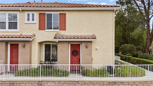 5802-18018 Flynn Dr, Canyon Country, CA, 91387-8112 | Card Image