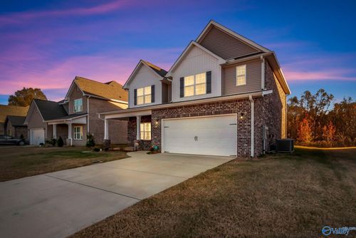 140 Amelia Dr, Harvest, AL, 35749-3216 | Card Image