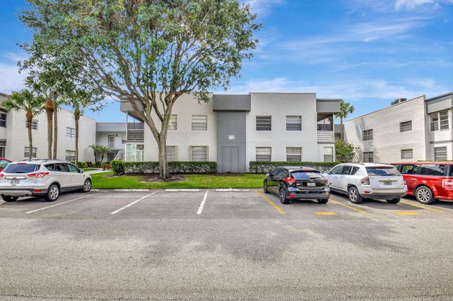 595 Normandy M, Condo with 2 bedrooms, 2 bathrooms and null parking in Delray Beach FL | Image 9