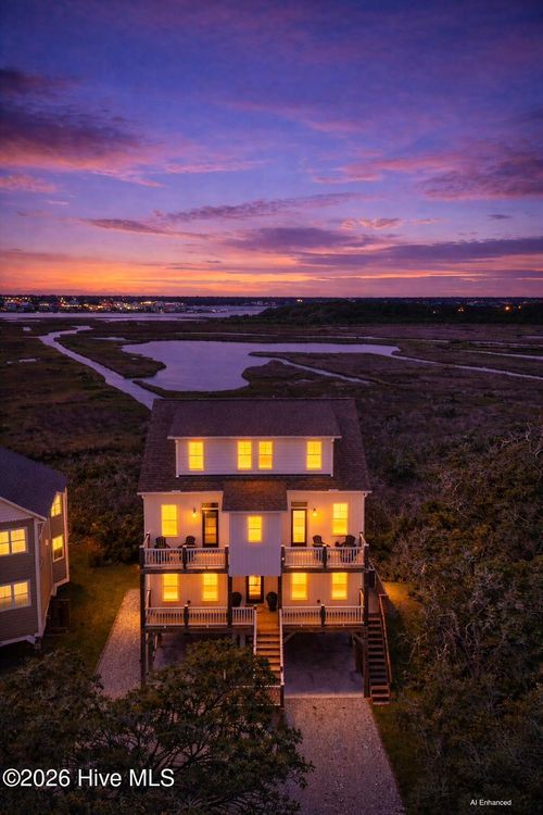 310 Bay Cir, N Topsail Beach, NC, 28460-9515 | Card Image