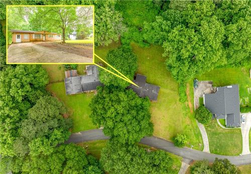 3927 Buck Rd, Powder springs, GA, 30127-2004 | Card Image