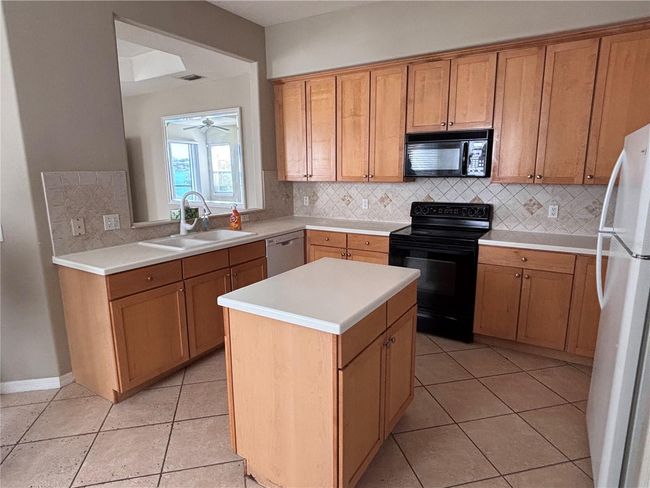 APT-7 - 8719 The Esplanade, Townhouse with 3 bedrooms, 3 bathrooms and null parking in Orlando FL | Image 7