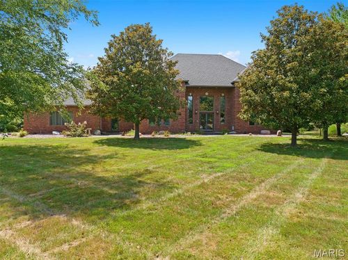 517 E Waters Edge Dr, Shiloh, IL, 62221-7813 | Card Image