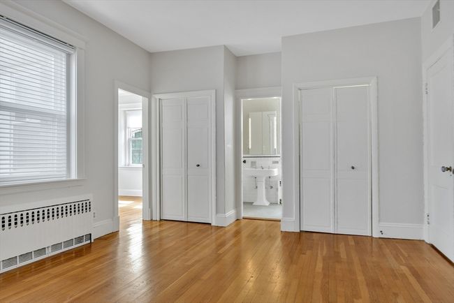 APT-3 - 24 Dean Rd, Condo with 2 bedrooms, 2 bathrooms and 2 parking in Brookline MA | Image 20