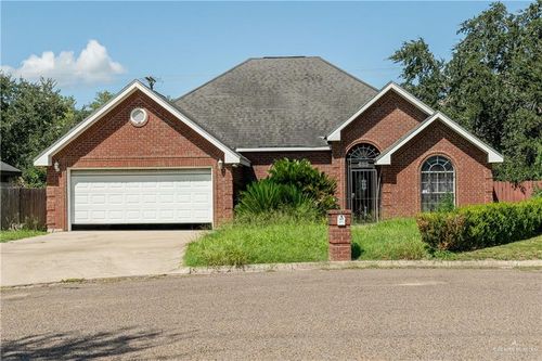 101 W 16th St, San Juan, TX, 78589-2581 | Card Image