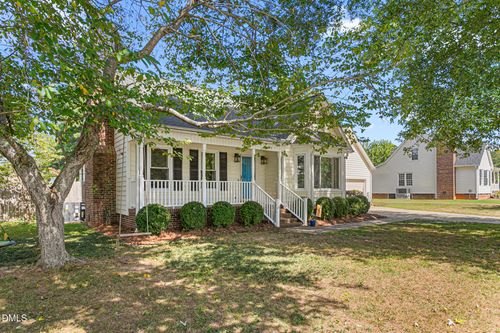 102 Westgate Dr, Elon, NC, 27244-8411 | Card Image