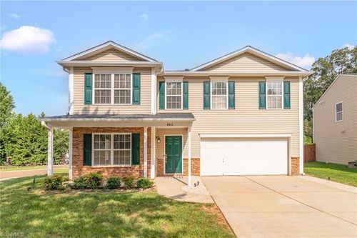4461 Westhill Pl, Kernersville, NC, 27284-9775 | Card Image