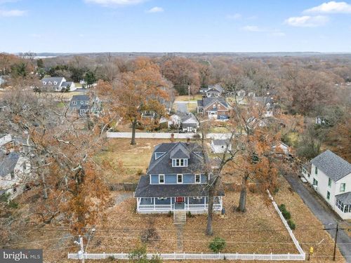 25 Indian Head Ave, INDIAN HEAD, MD, 20640-1703 | Card Image